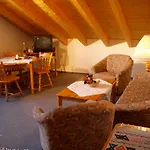 Landhaus Lena Πανσιόν 3*